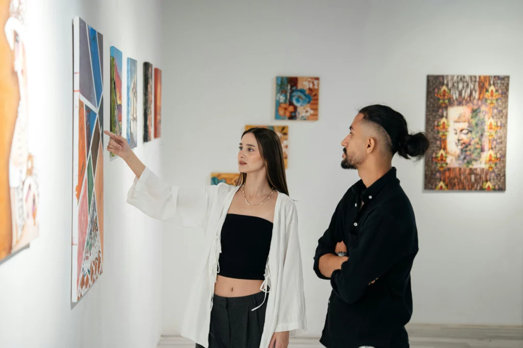 students in gallery